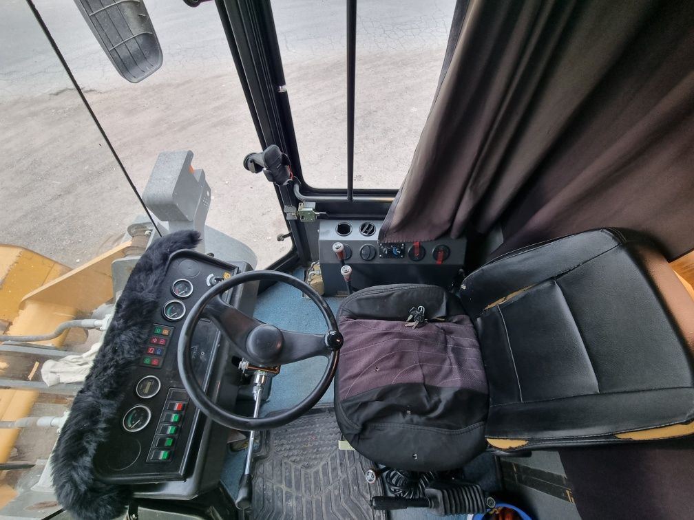 Sdlg погрузшик 1.8куб