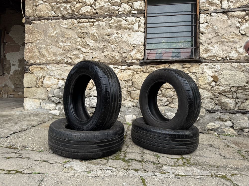 Летни гуми 4 бр. 225/65 R17 102H NOKIAN WETPROOF SUV
