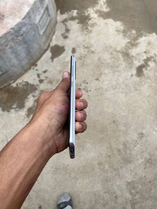 Samsung a 51 xotira 6/128 xolati edial