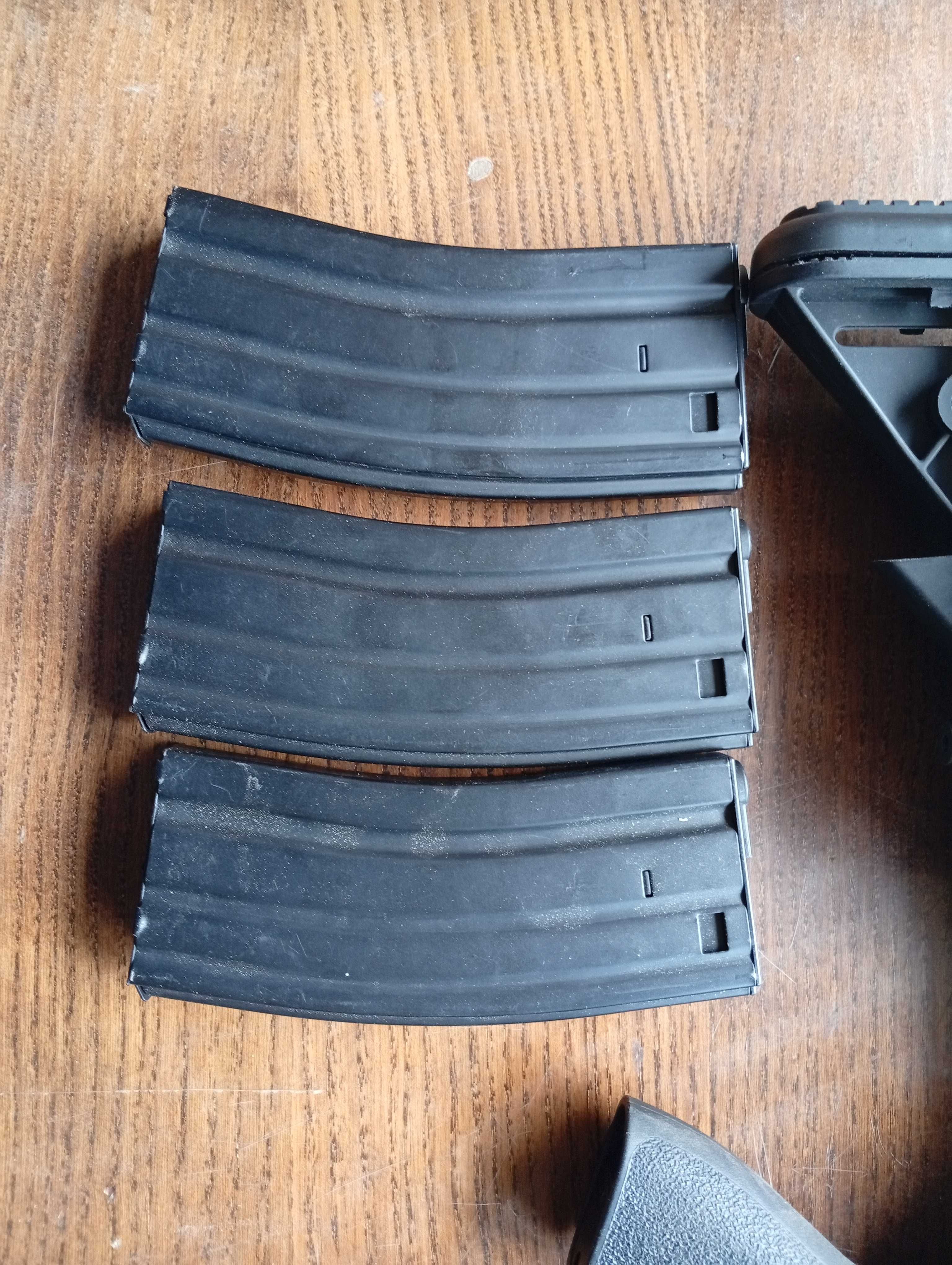 Airsoft g&g FireHawk M4/AR +Dum Mag