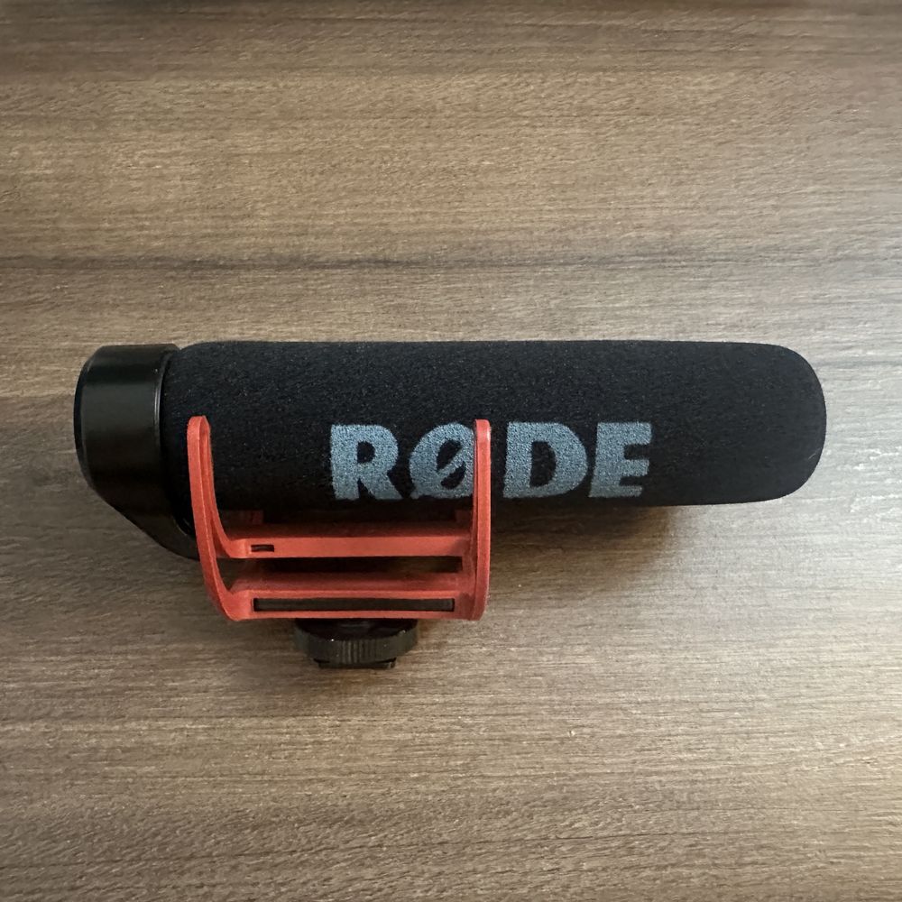 Микрофон RODE Videomic GO + предпазител за вятър
