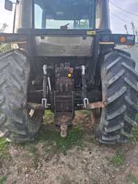 Vând tractor case international 856xl