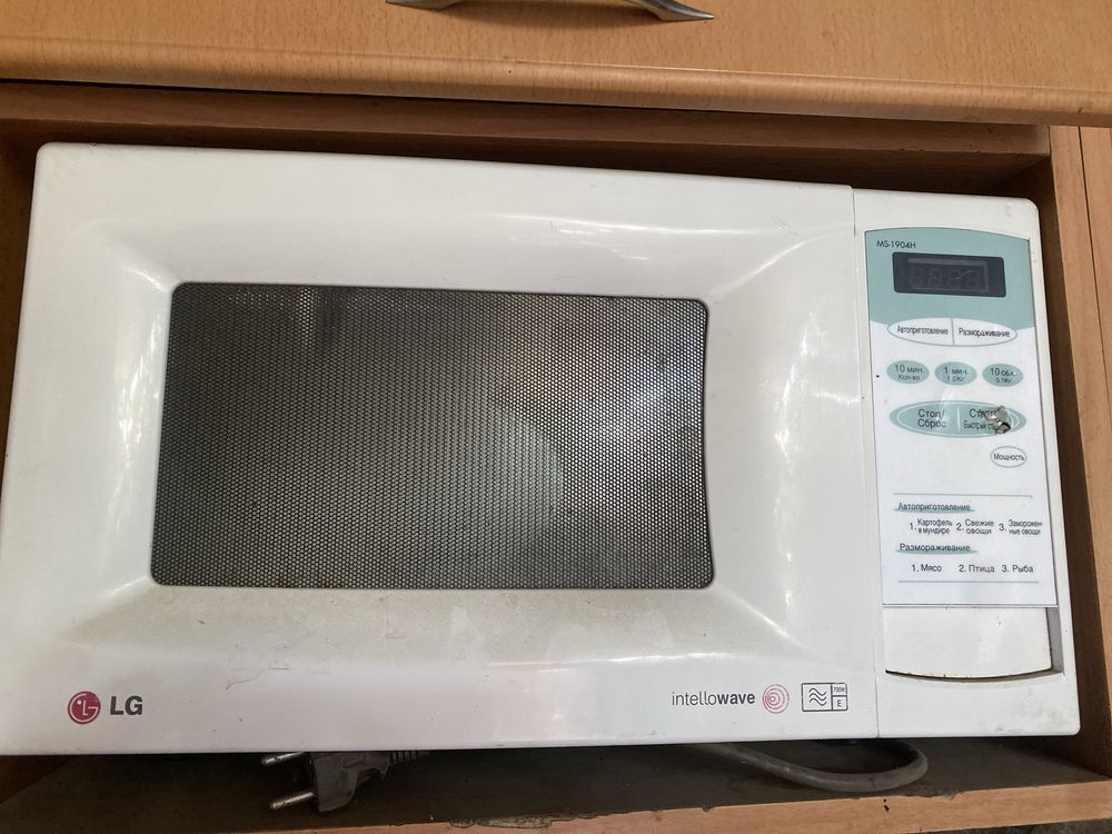 Продам микроволновку