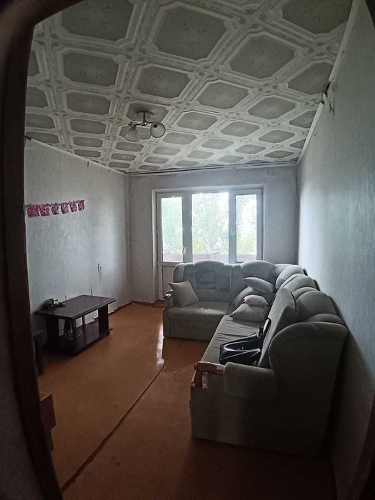 Продается  1-ком кв рн Строитель