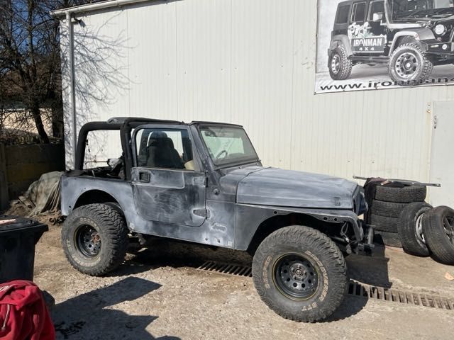 Jeep Wrangler Sahara
