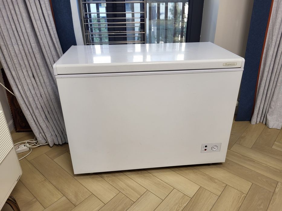 Бирюса 240KX Морозильник 220 литров