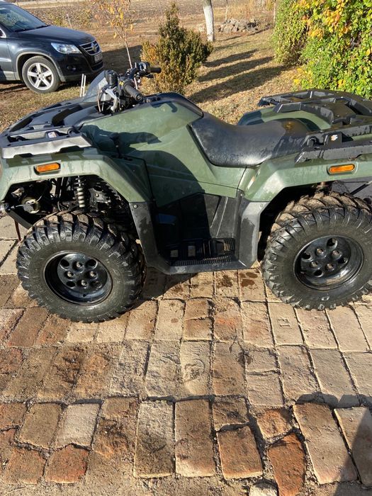 Vând ATV Arctic Cat 400 4x4