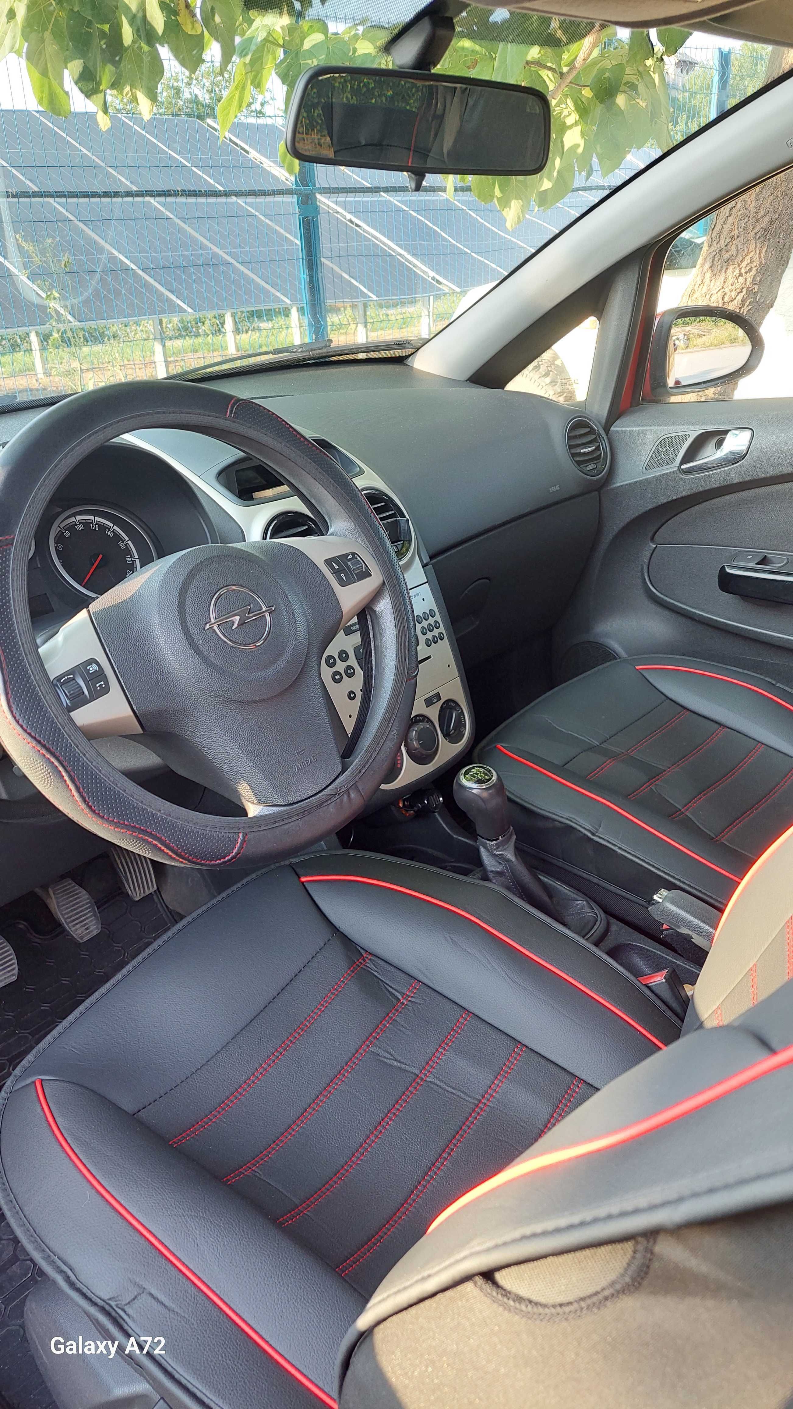 Продавам Opel Corsa 1.2