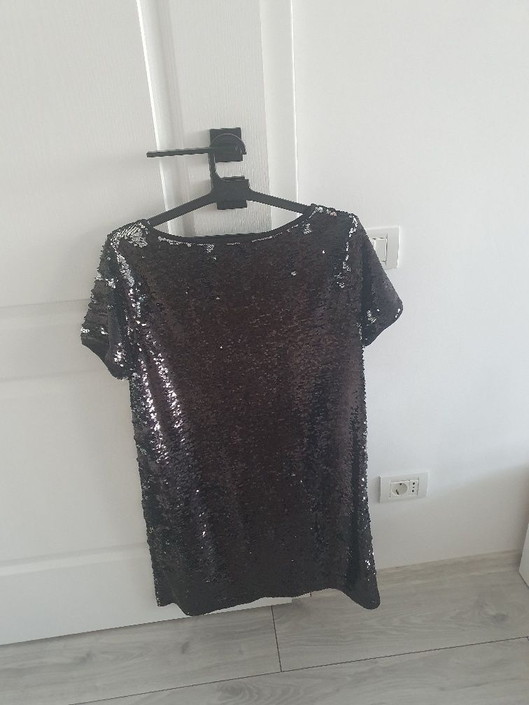 Rochie mini cu paiete