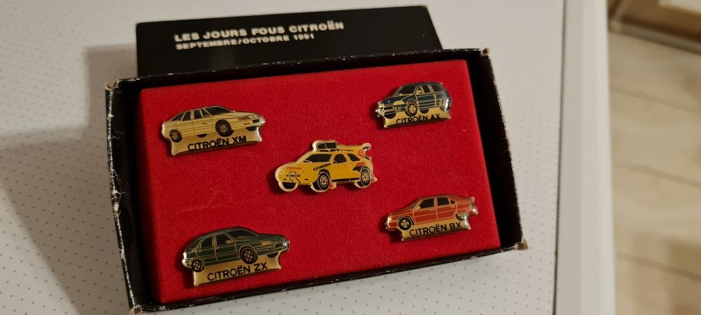 Set pin-uri Les Jours Fous Citroen