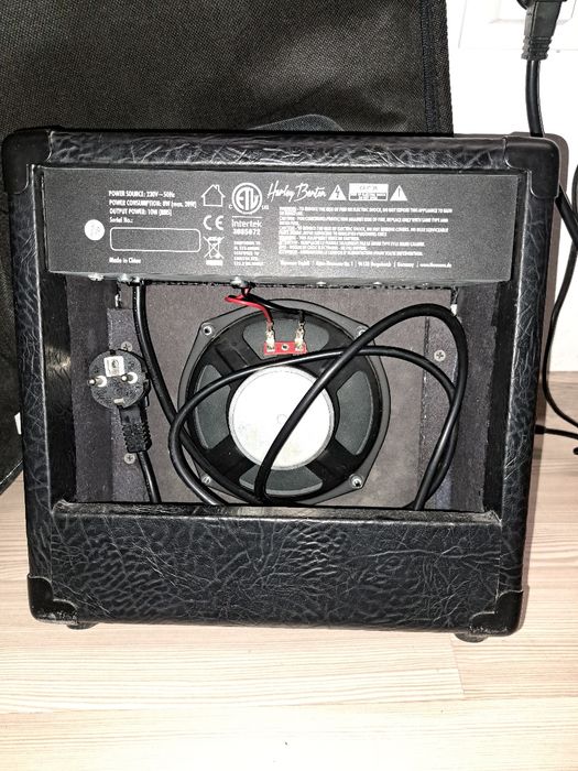 Chitara electrica Harley Benton ST-20HSS SBK Standard Series kit