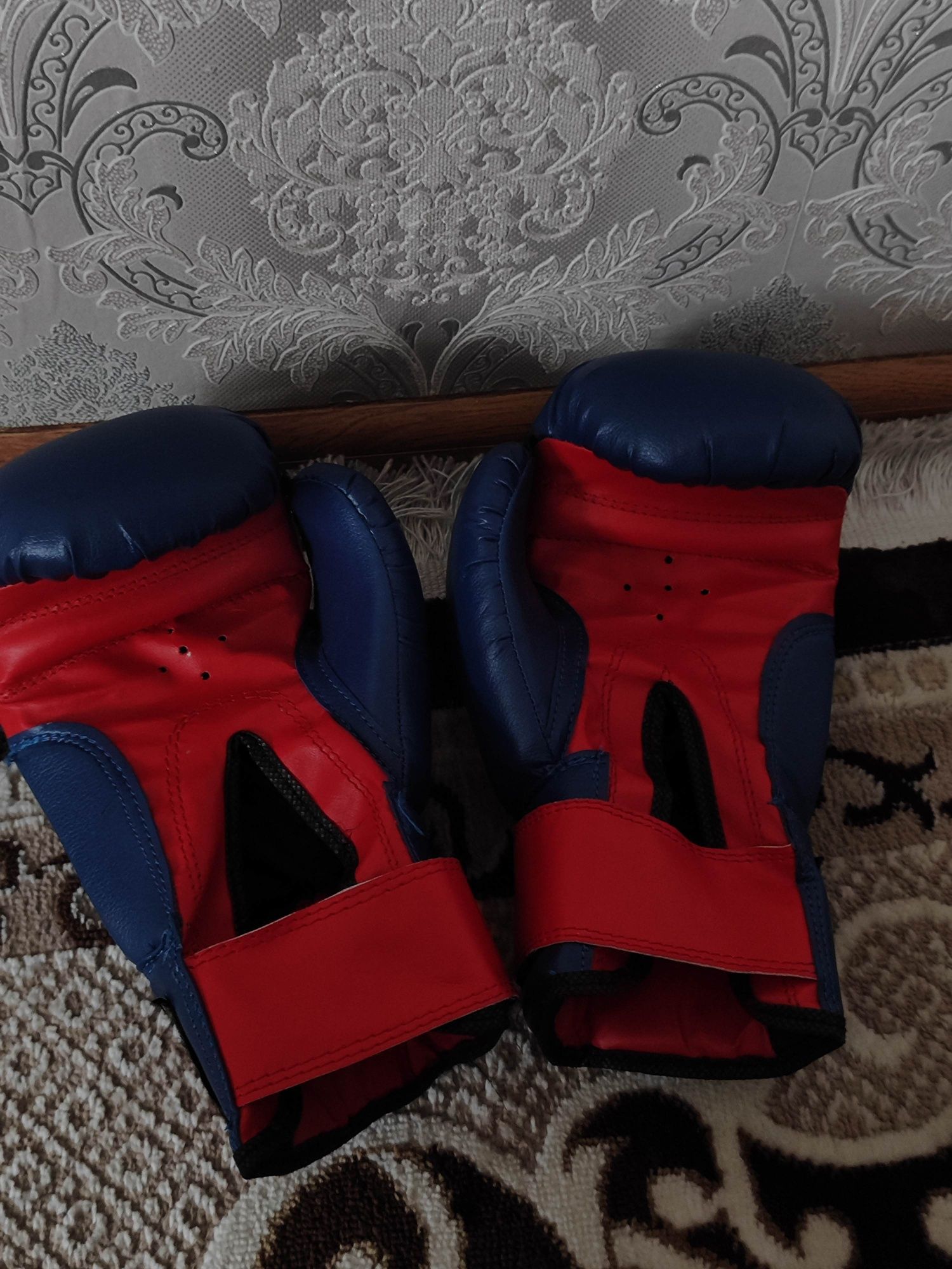боксерские перчатки 8 размер
