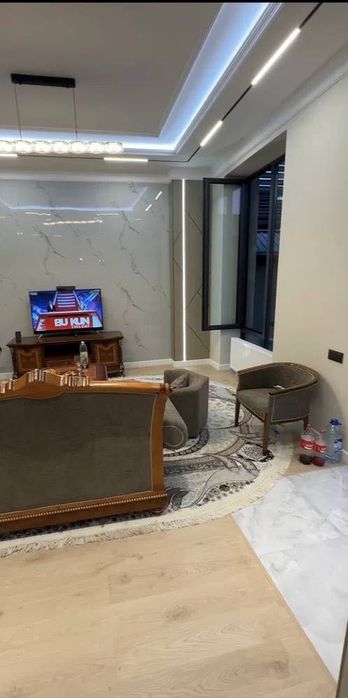 евро дом 350 м² на 2.5 сот  Hi-Tech. Махаля парвоз