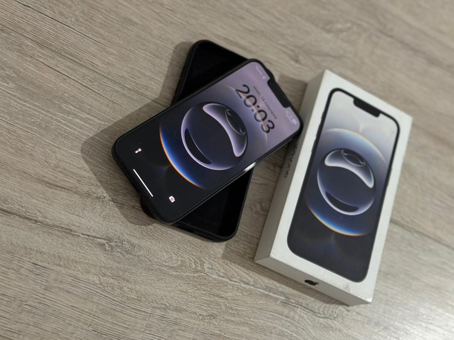 Vand iphone 16 e nou