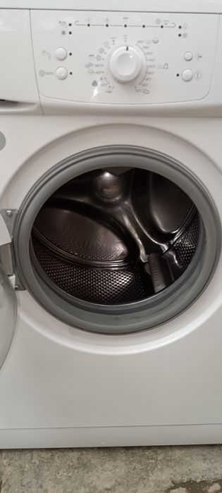 Mașină de spălat rufe Whirlpool