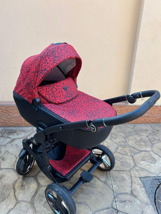 Carucior 3in 1 Junama Termo V3 Wild Red Print