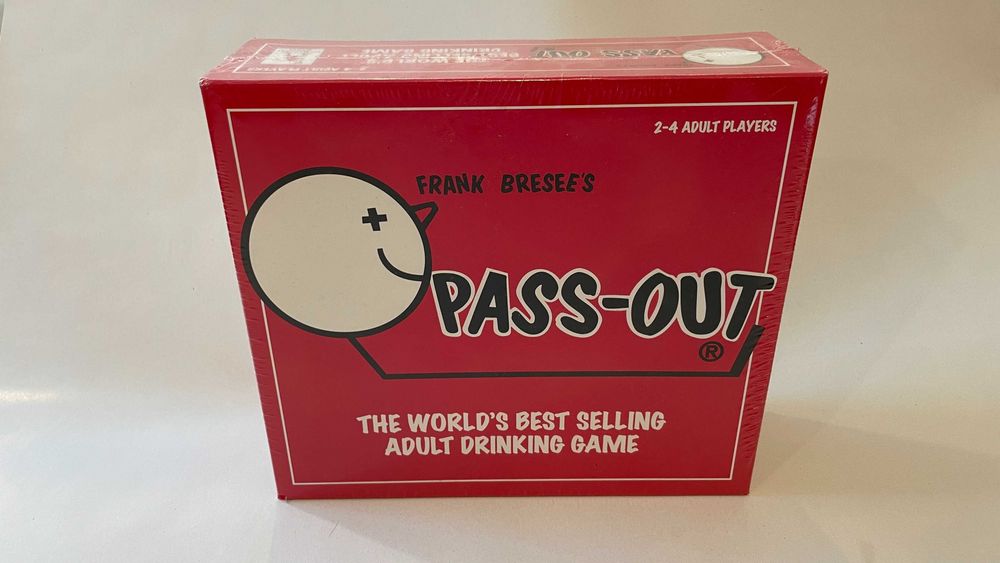Joc Pass Out (Adulti) - Drinkers Party Game