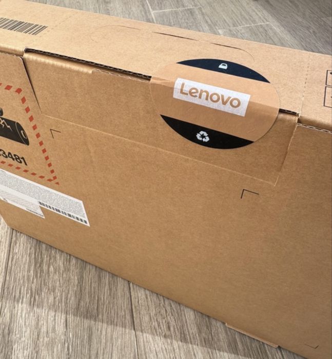 Laptop Lenovo Sigilat