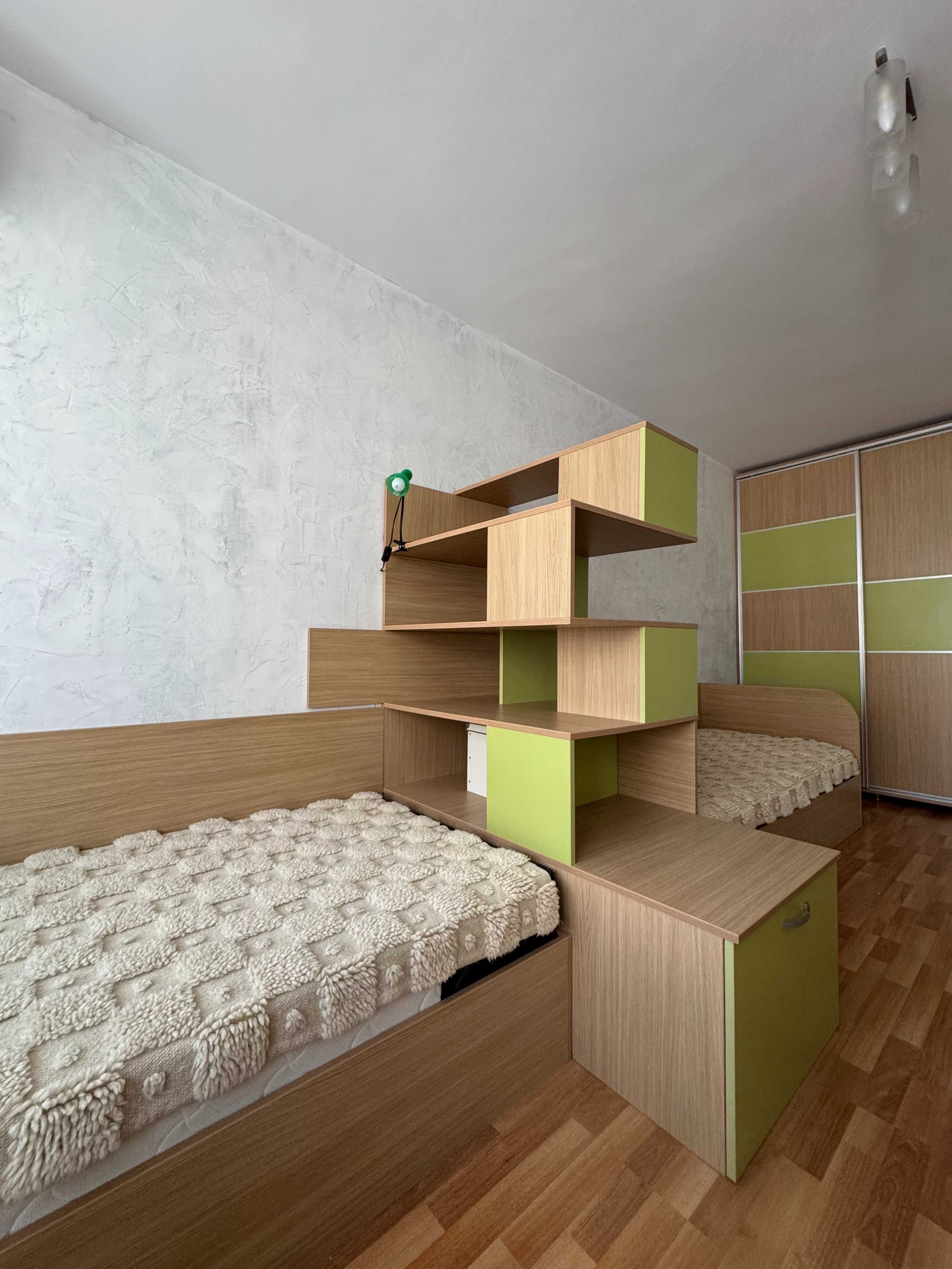 Продава се 3-стаен апартамент - 71 кв.м, кв. Възраждане, Бургас