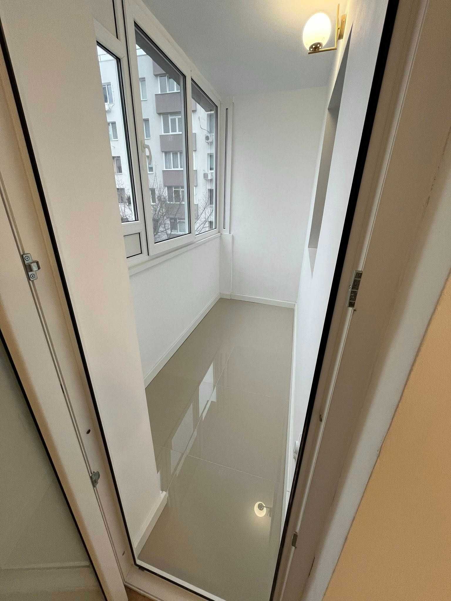 Vand apartament 3 camere renovat