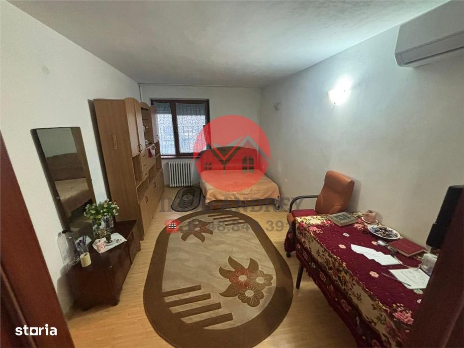 De vanzare – Apartament 2 camere, ultracentral, parter