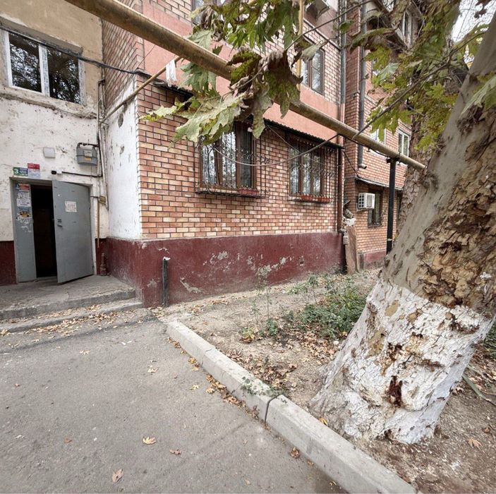 Чиланзар 9 3/1/4 кирп дом балкон 2/6 можно через ипотека 66м2