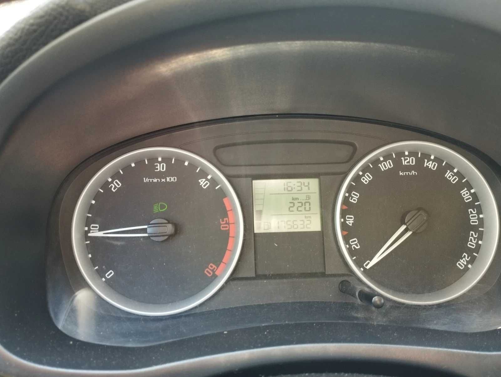 Skoda Fabia / Шкода Фабия Mk2 1.4 TDI / 68 к.с.