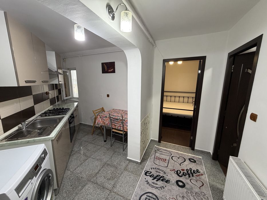 Garsoniera de inchiriat