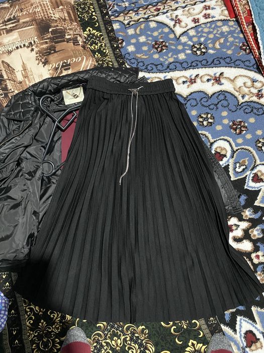 Продам женскую юбку