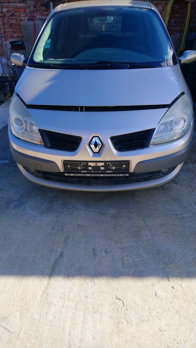 Рено Сценик 2 1.6 бензин 2007 на части