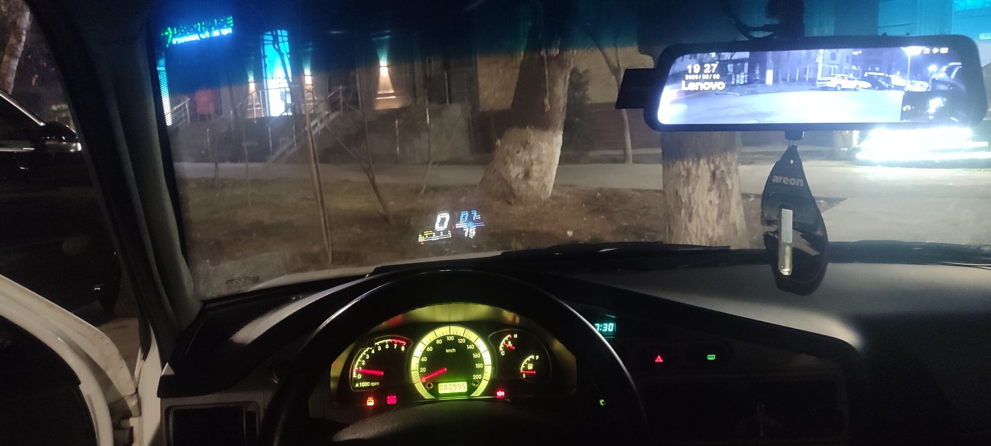 Продается Nexia 2 DOHC