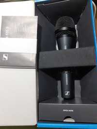 Microfon SENNHEISER e835-S dinamic cardioid pentru vorbire și voce.