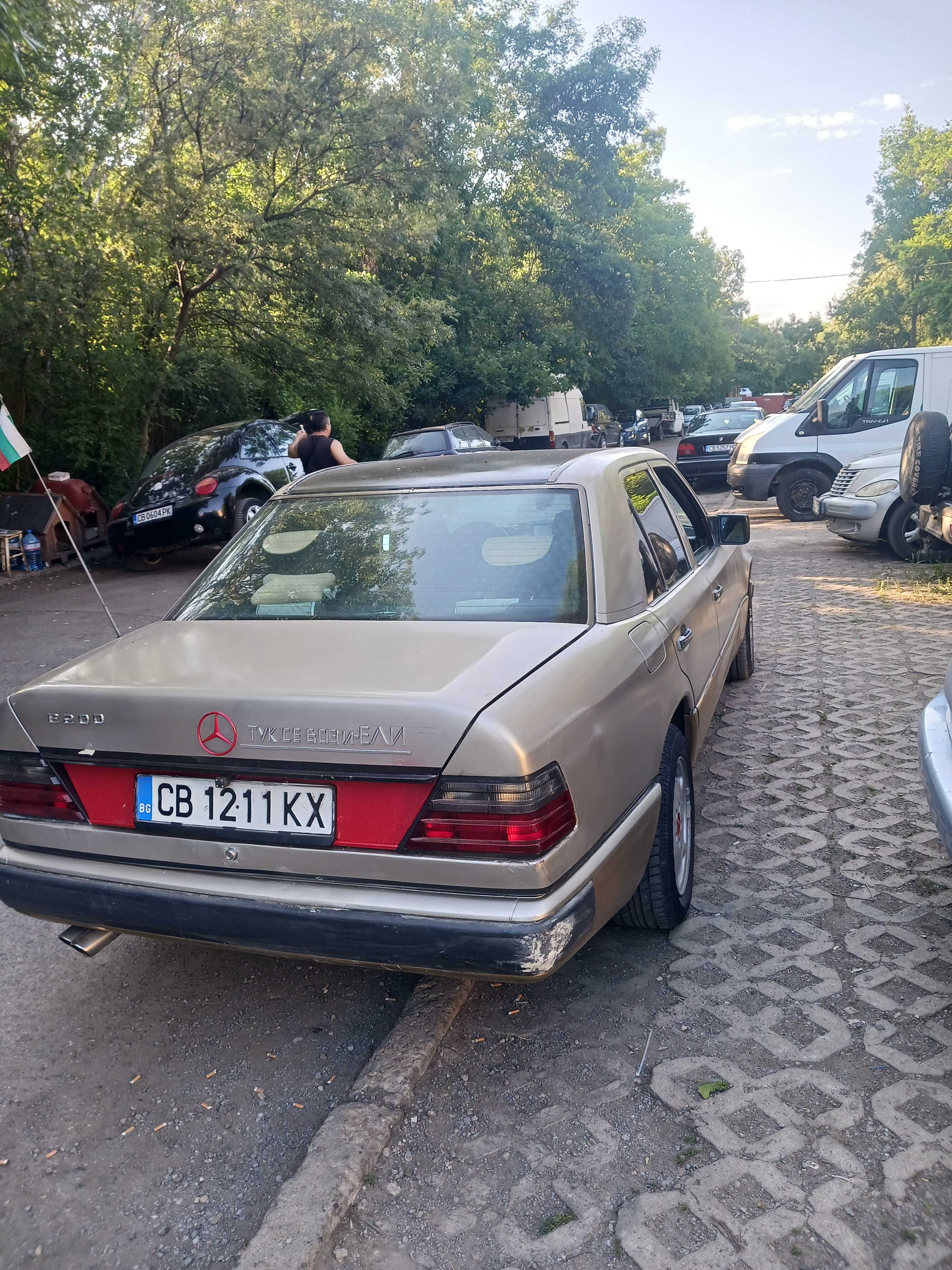 Колата е в отлично състояние.