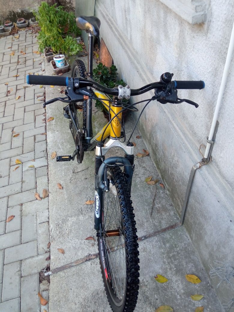 Bicicleta Magelan Draco