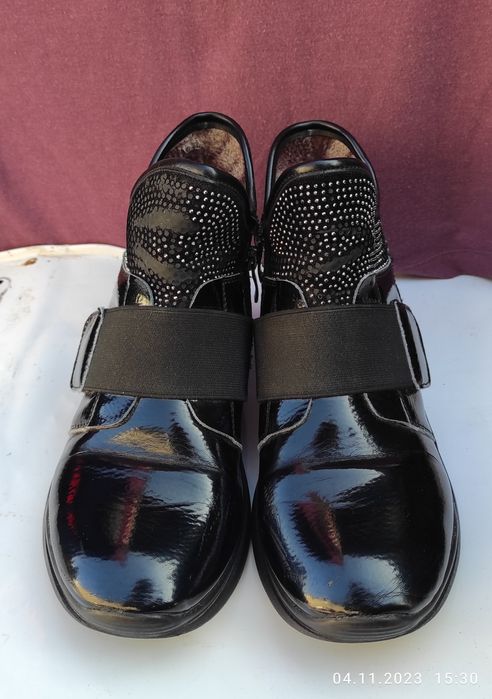 Обувь для девочки осень , зима