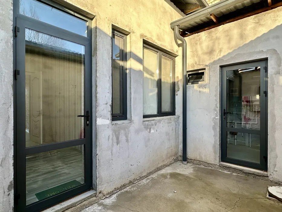 Продается участок в Юнусабадском районе