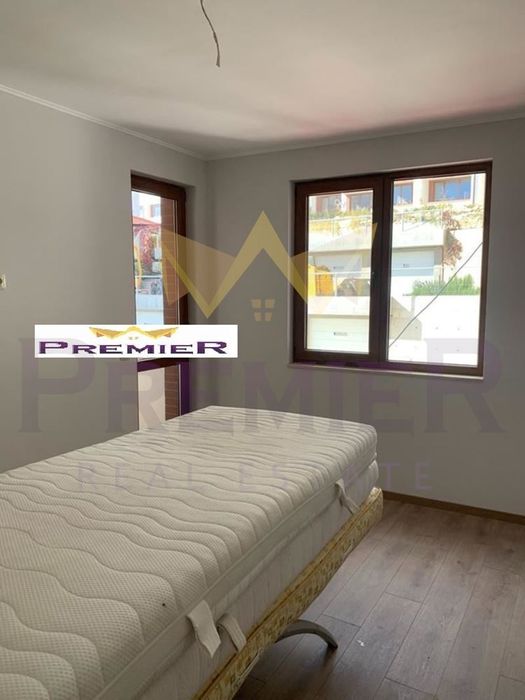 Продава се Двустаен апартамент в Варна, Виница - 74 кв.м за 1649 €/кв.м - Снимка #3