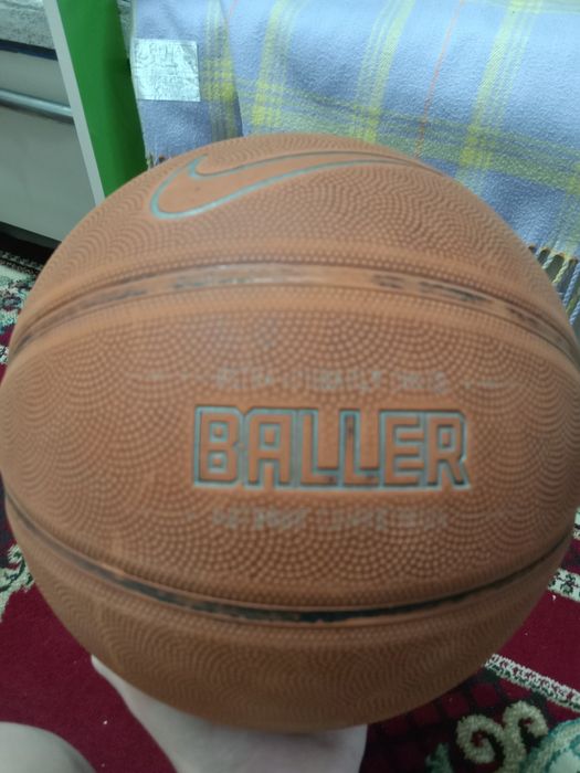 Баскетбольный мяч