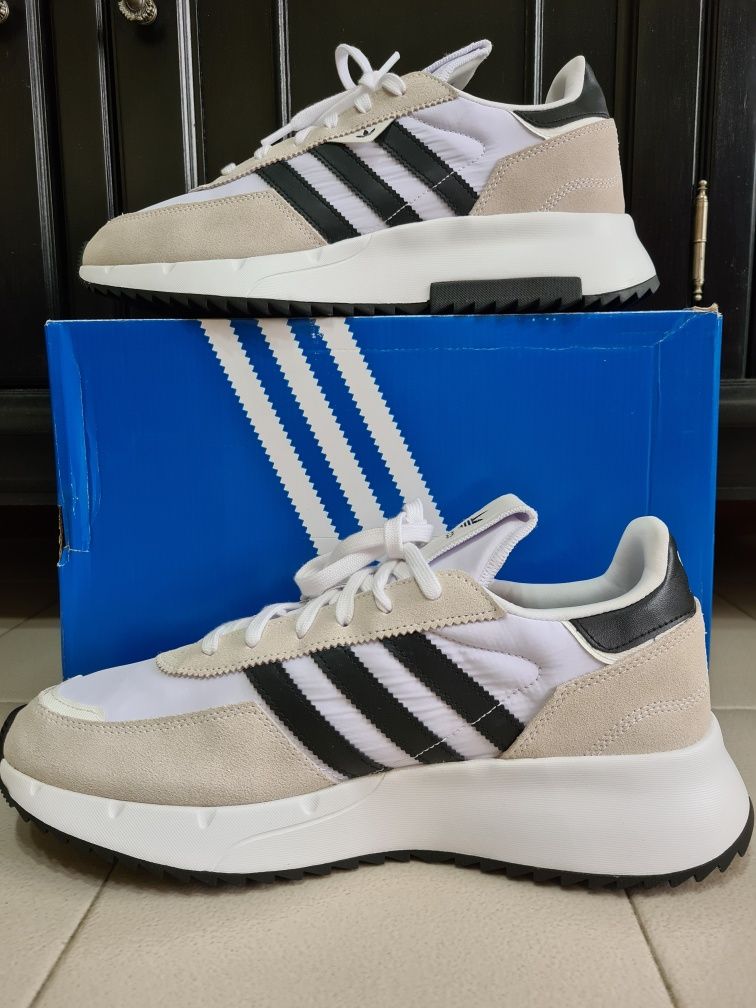 Маратонки Adidas RETROPY F2 номер 47 1/3  и 49 1/3