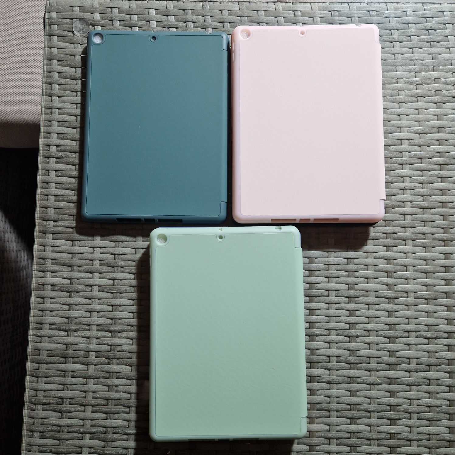 Husa iPad cu slot Pen 7/8/9(10.2), Air 4/5(10.9), Pro 11/12.9