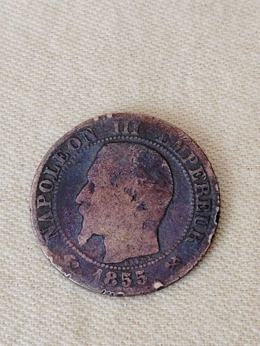 Vand monede internationale rare