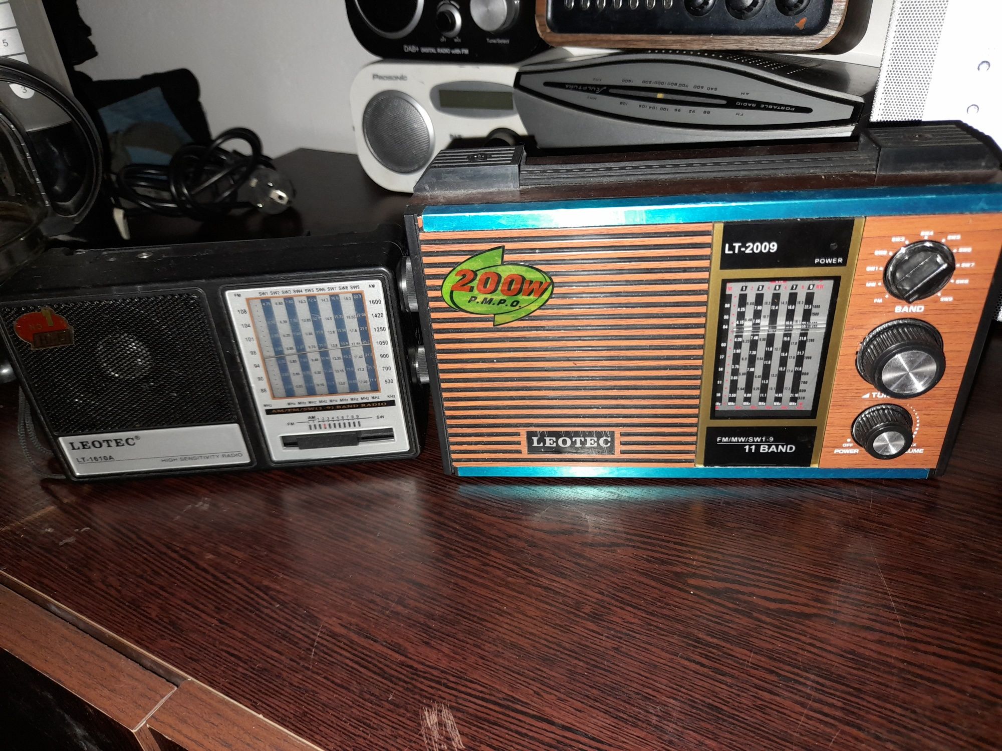 Radio portabil cu baterii