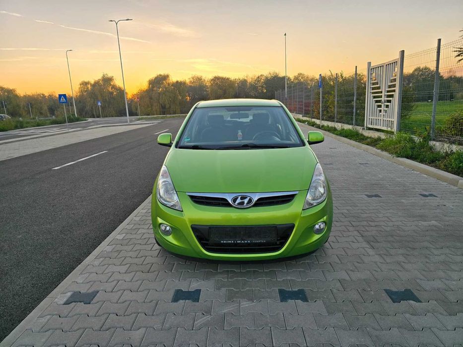 Hyundai i20 1.3 Benzina