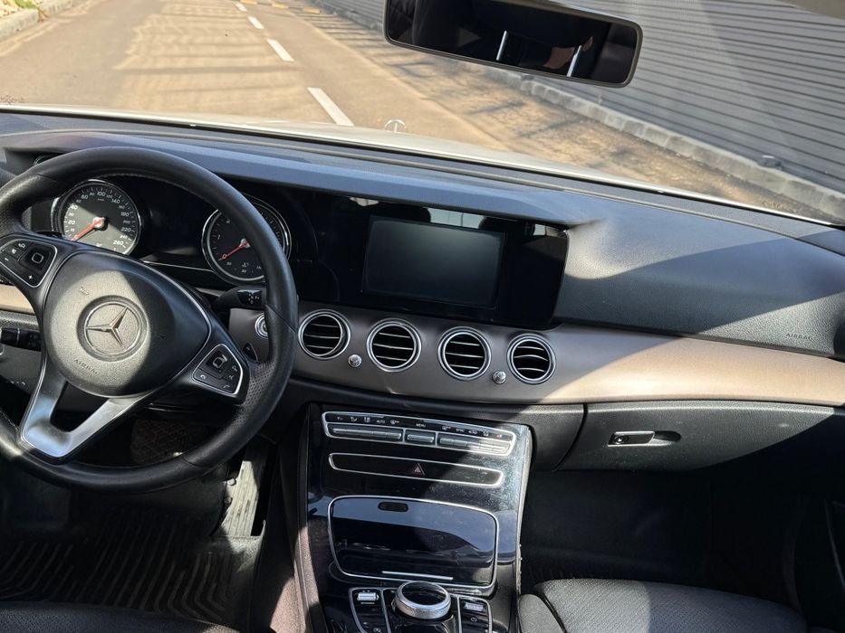 Mercedes E200 2017 Avariat