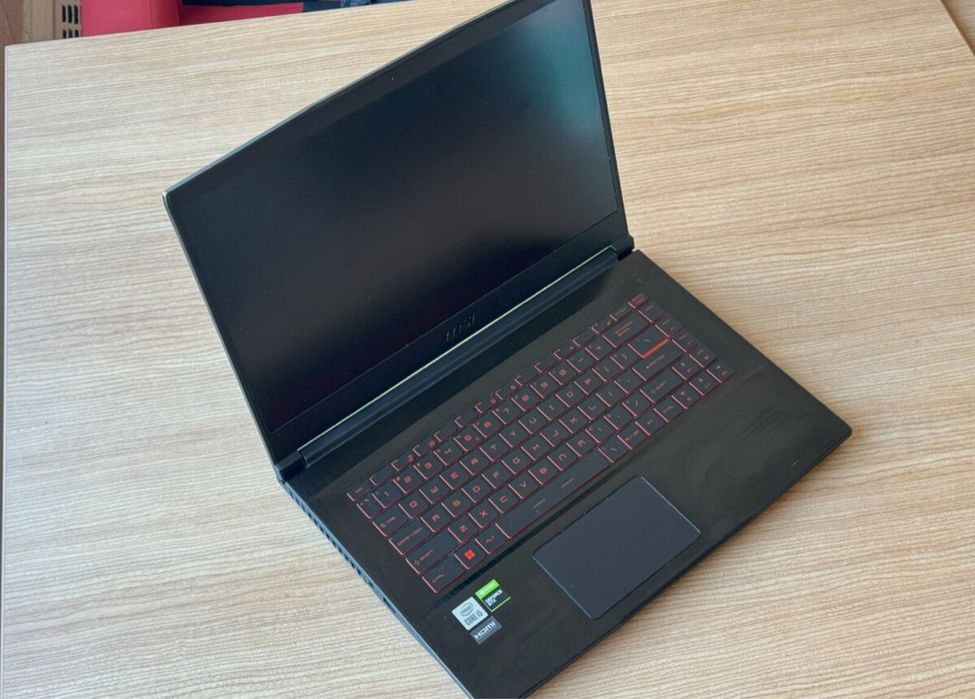 Vand Laptop MSI GF63
