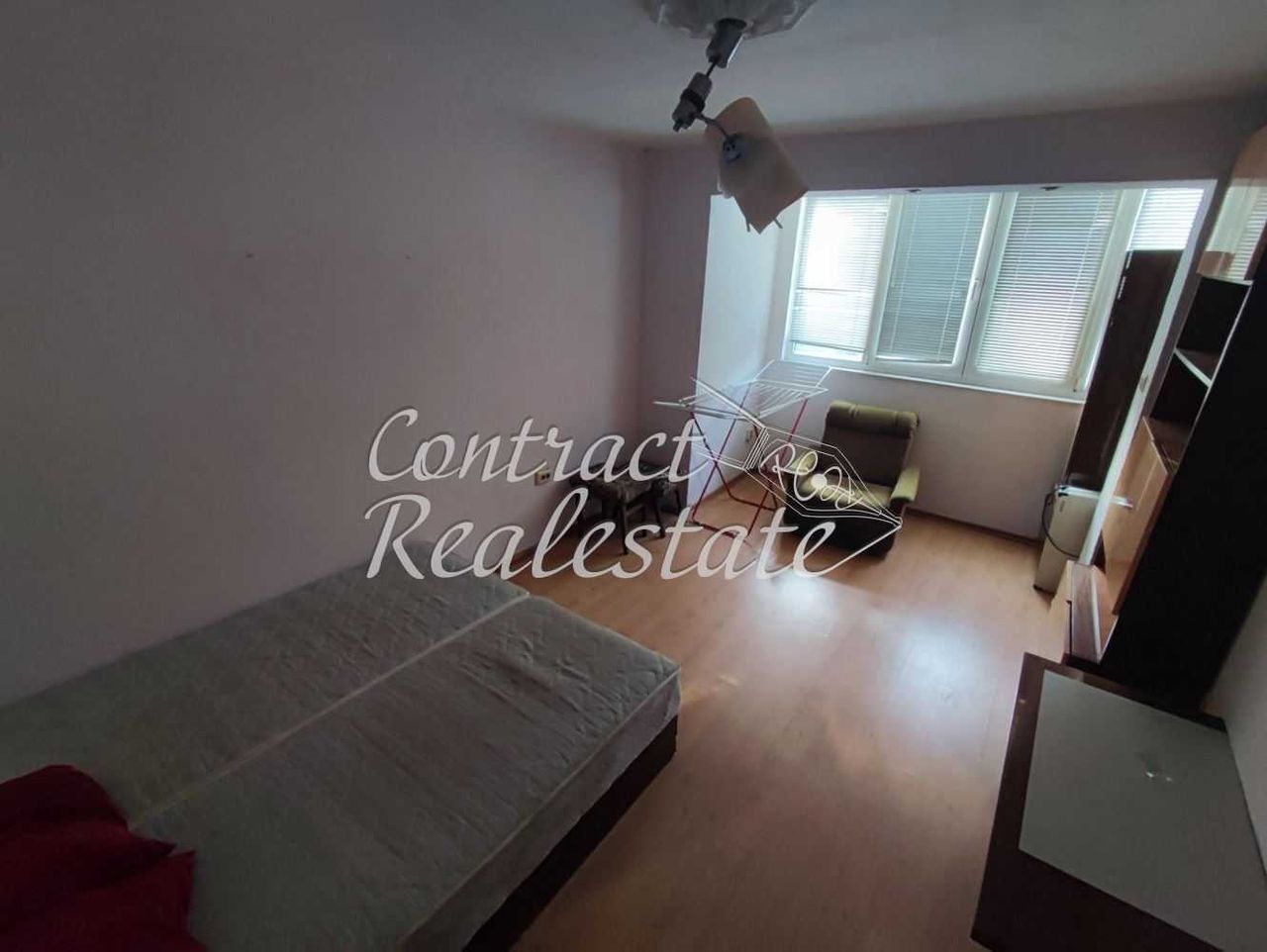 Дава се под наем Двустаен апартамент в Варна, Център - 50 кв.м за 280.5 € - Снимка #6