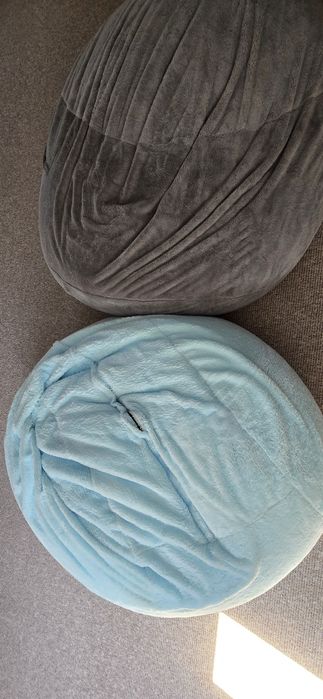 Canapea moale cu husa catifea,tip pat 180×90,noua cu bilute polistiren