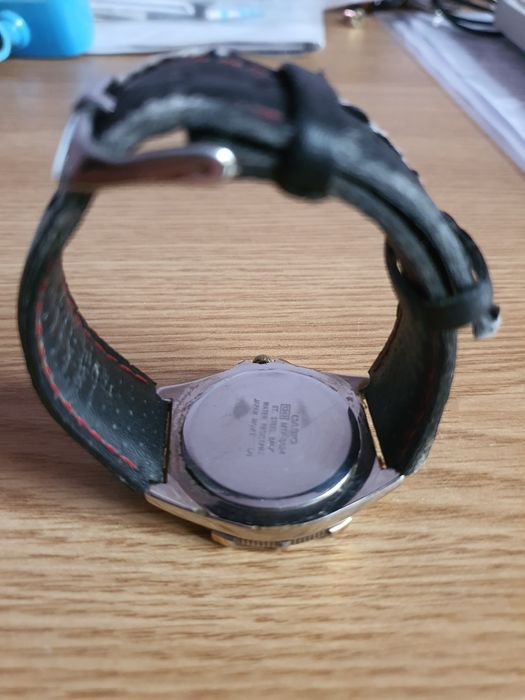 Vand ceas casio Quartz