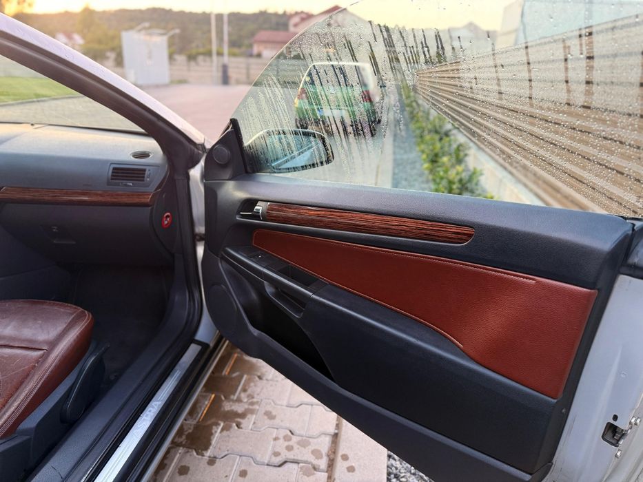 Vând Opel Astra H