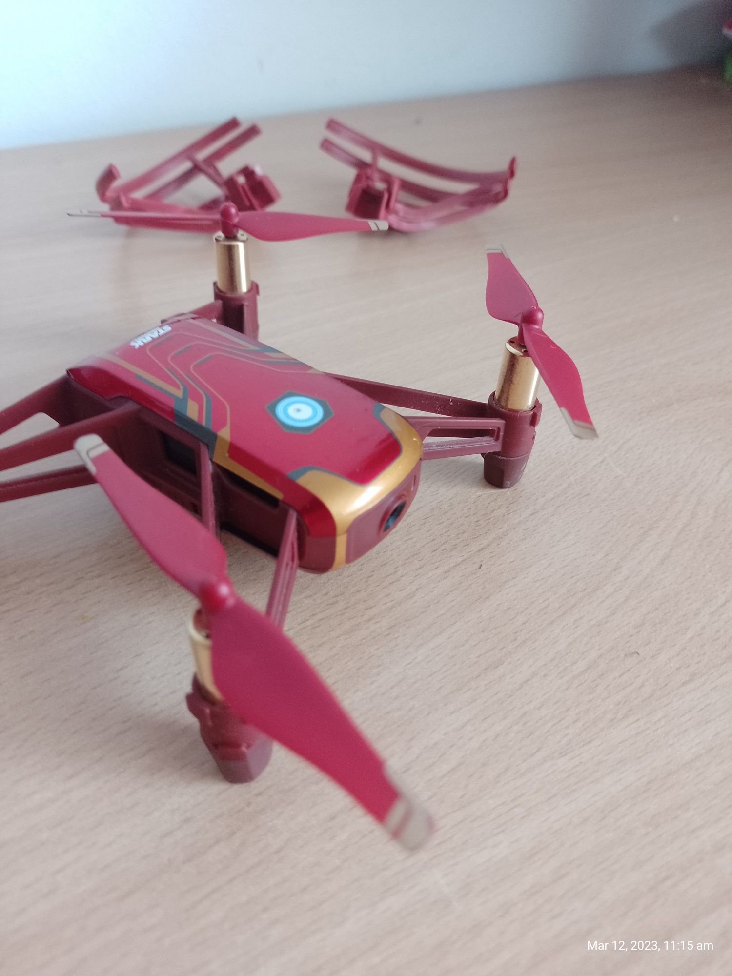 Drona DJI Tello iron man edition